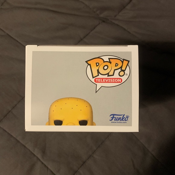 Funko Pop The Simpsons Kearney - Picture 6 of 7